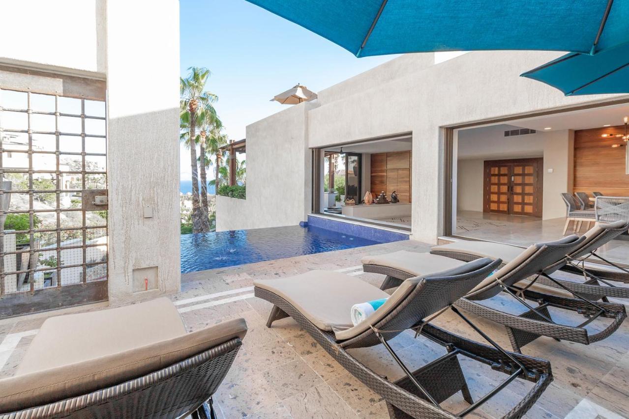 Contemporary Villa With 2 Pools, Walking Distance To Beach And Butler Included Cabo San Lucas Exterior photo