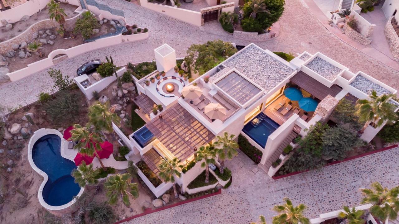 Contemporary Villa With 2 Pools, Walking Distance To Beach And Butler Included Cabo San Lucas Exterior photo